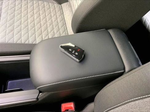 Certified 2025 Volkswagen Tiguan S w/ 18" Wheel Package AWD/4WD image 20