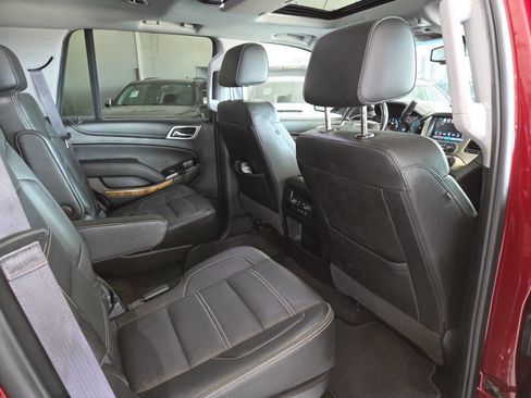Used 2017 GMC Yukon Denali w/ Open Road Package AWD/4WD image 29