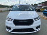 New 2026 Chrysler Pacifica Select image 2