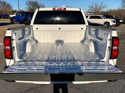 Used 2018 Chevrolet Silverado 1500 LT w/ All Star Edition image 30