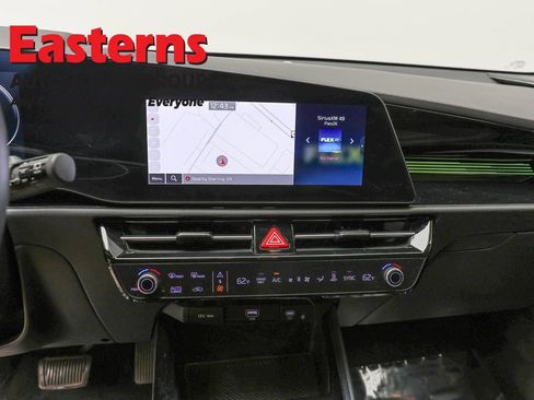 Used 2023 Kia Niro Wind w/ Wind Preserve Package FWD image 12