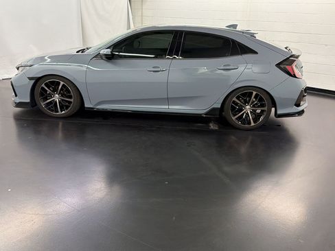 Used 2020 Honda Civic Sport image 2