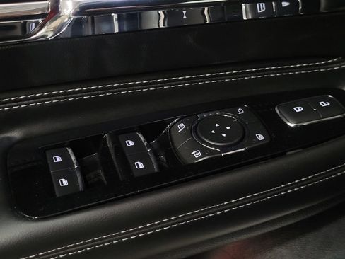 Used 2022 Lincoln Corsair AWD w/ Premium Package image 27
