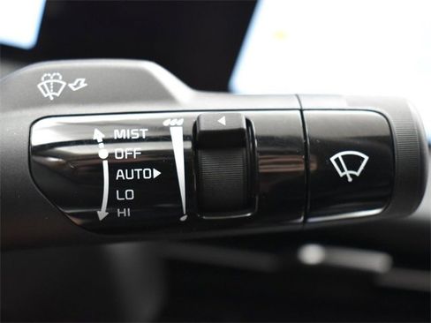 Used 2024 Kia EV6 Wind w/ Wind Technology Package image 31