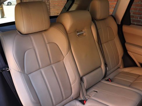 Used 2017 Land Rover Range Rover Sport SE AWD/4WD image 47