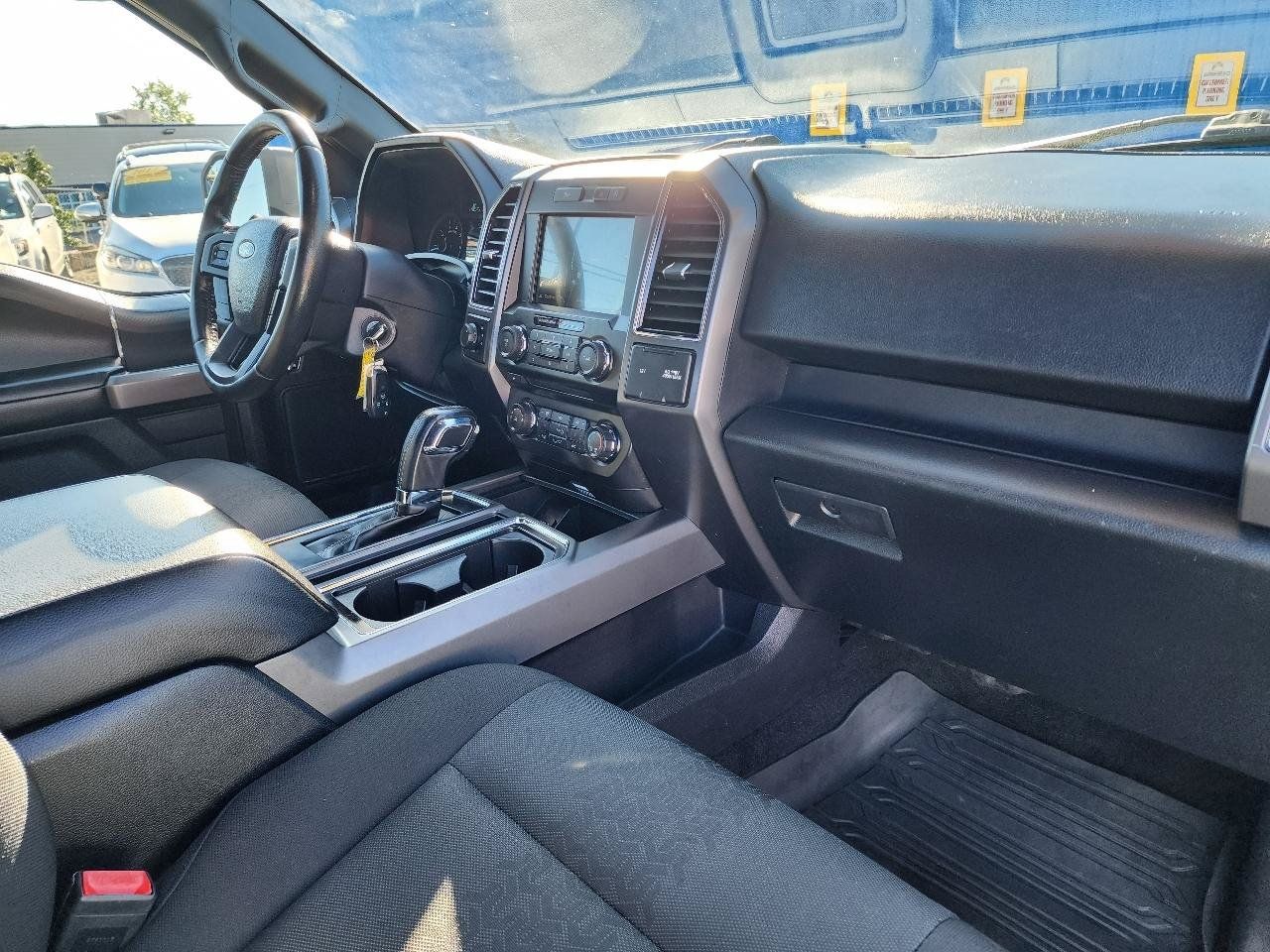 Used 2018 Ford F150 XLT w/ Equipment Group 302A Luxury AWD/4WD image 30