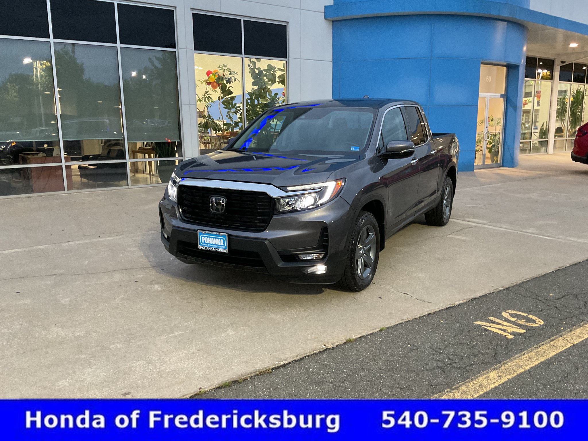 Used 2023 Honda Ridgeline RTL-E image 2