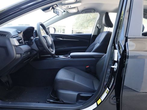 Used 2026 Toyota Camry LE FWD image 9