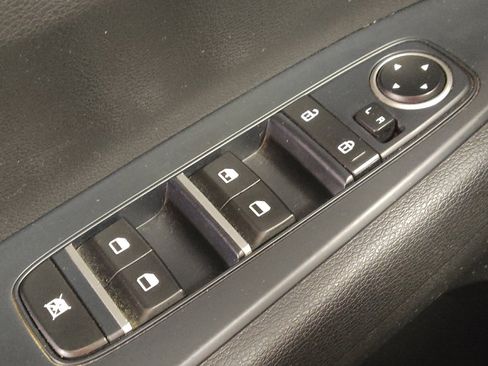 Used 2021 Kia Forte LXS FWD image 27