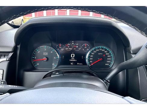 Used 2017 Chevrolet Tahoe Premier AWD/4WD image 21
