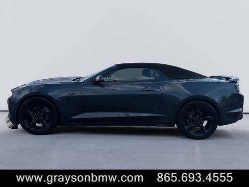 Used 2021 Chevrolet Camaro LT w/ RS Package RWD image 6