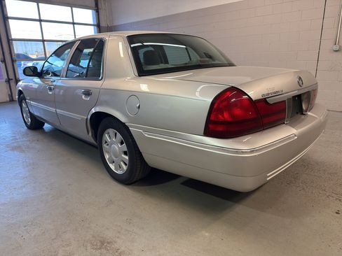 Used 2004 Mercury Grand Marquis LS RWD image 4