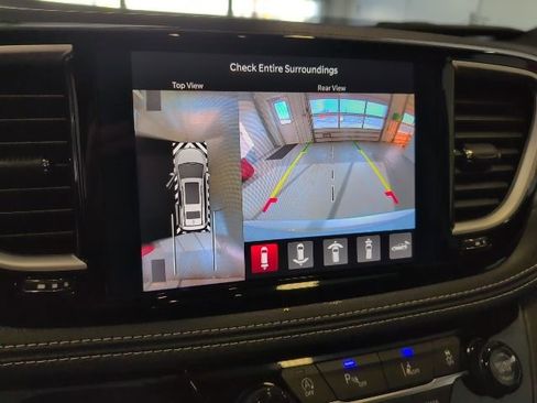 New 2026 Chrysler Pacifica Select w/ S Appearance Package AWD/4WD image 19