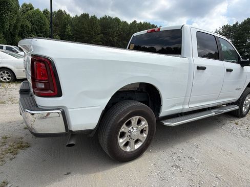 Used 2025 RAM 2500 Big Horn AWD/4WD image 8
