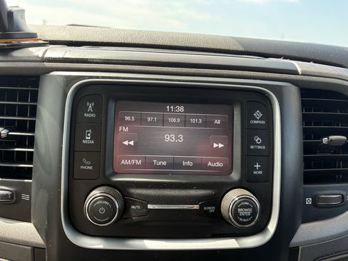 Used 2022 RAM 1500 Tradesman AWD/4WD image 10