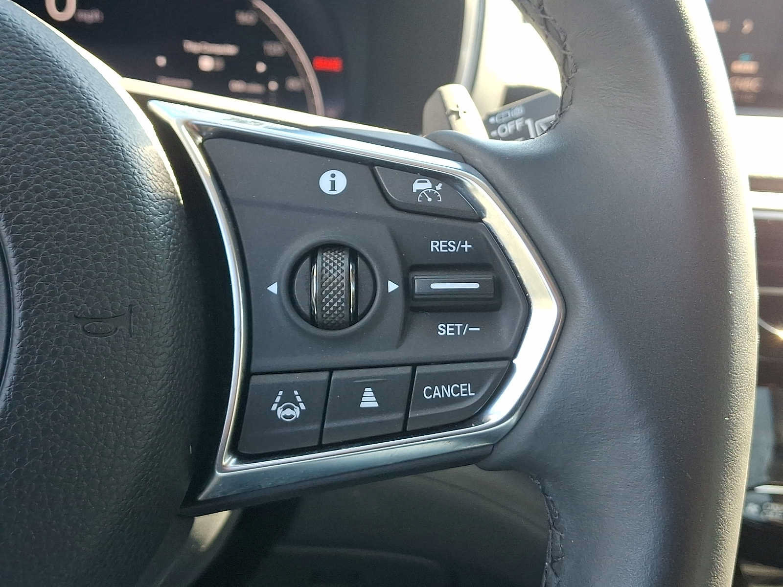 Certified 2024 Acura MDX w/ Technology Package AWD/4WD image 24