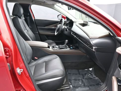 Used 2023 MAZDA CX-30 AWD 2.5 S w/ Premium Package image 41