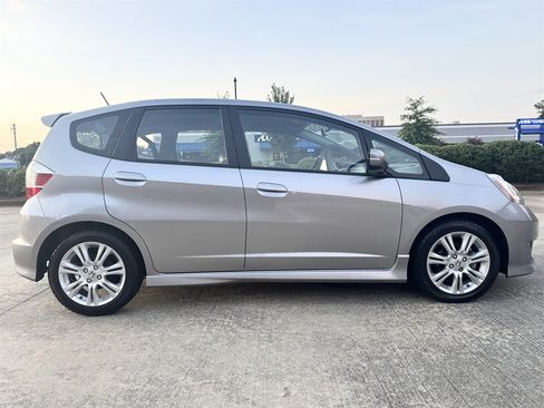 Used 2009 Honda Fit Sport image 16