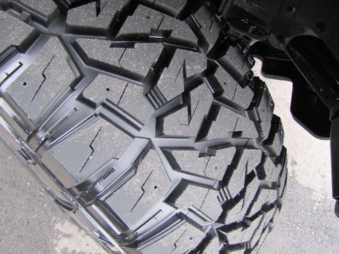 Used 2023 Ford Bronco Big Bend image 38