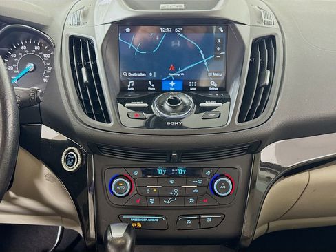 Used 2017 Ford Escape Titanium AWD/4WD image 13