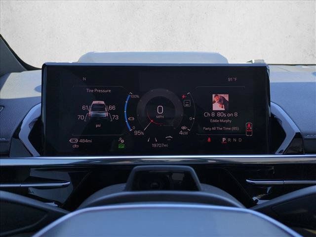 Used 2026 GMC Sierra EV Denali AWD/4WD image 11
