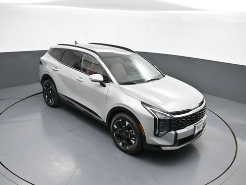 Certified 2026 Kia Sportage SX AWD/4WD image 37