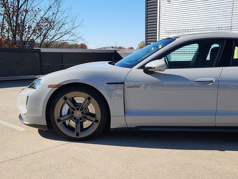 Certified 2025 Porsche Taycan Turbo image 6