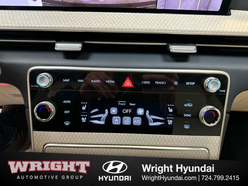 Used 2025 Genesis GV80 3.5T Prestige AWD/4WD image 28