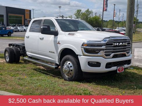 New 2026 RAM 3500 Big Horn w/ Laramie Trim Package AWD/4WD image 2