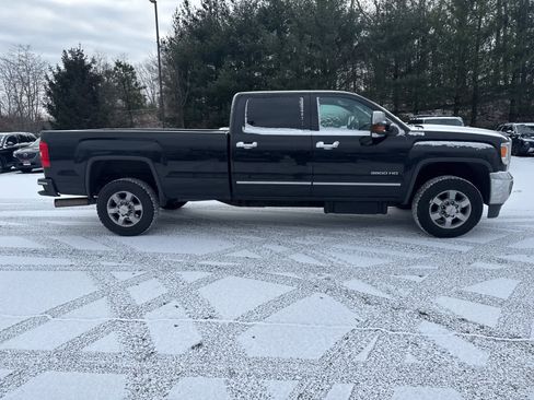 Used 2016 GMC Sierra 3500 SLT w/ Duramax Plus Package image 6