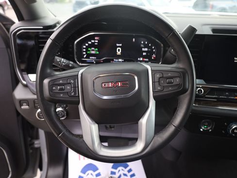 Used 2024 GMC Sierra 1500 Elevation AWD/4WD image 13