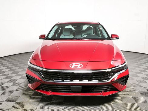 Used 2024 Hyundai Elantra Limited FWD image 35