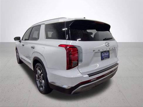 Used 2023 Hyundai Palisade Limited w/ Cargo Package image 13