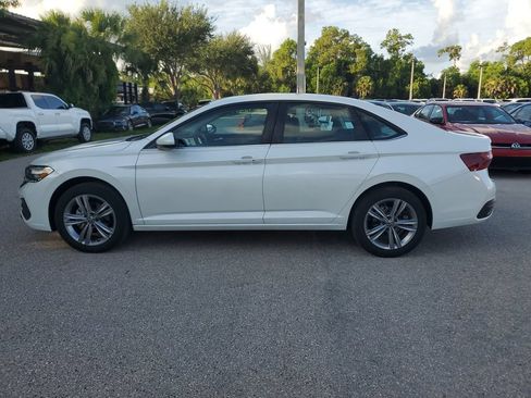 Certified 2023 Volkswagen Jetta SE FWD image 8