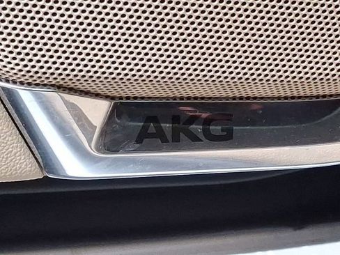 Used 2024 Cadillac Escalade Premium Luxury w/ Performance Package image 37