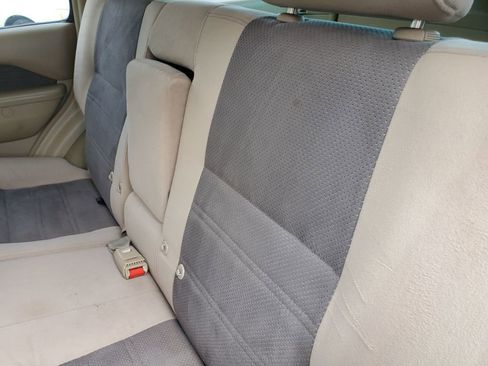 Used 2001 Nissan Pathfinder SE RWD image 26