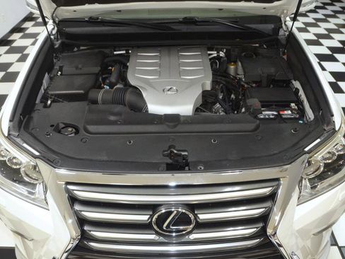 Used 2017 Lexus GX 460 Premium image 11