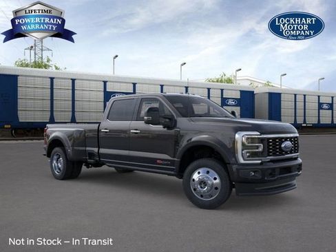 New 2026 Ford F450 Platinum w/ FX4 Off-Road Package image 1