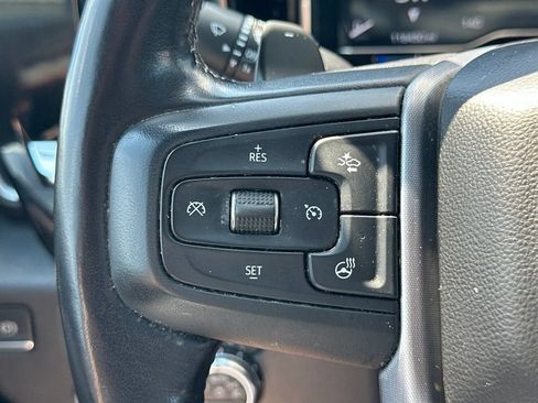 Used 2022 GMC Sierra 1500 SLT w/ SLT Premium Plus Package AWD/4WD image 21