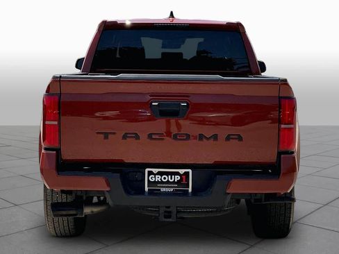 Used 2025 Toyota Tacoma TRD Sport RWD image 5
