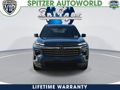 New 2026 Chevrolet Traverse LT w/ Sun and Wheel Package image 3