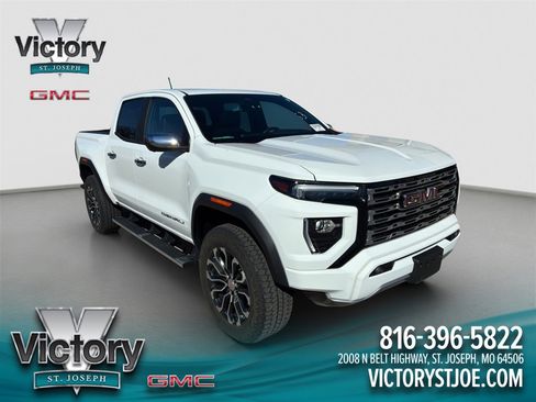 Used 2024 GMC Canyon Denali image 1