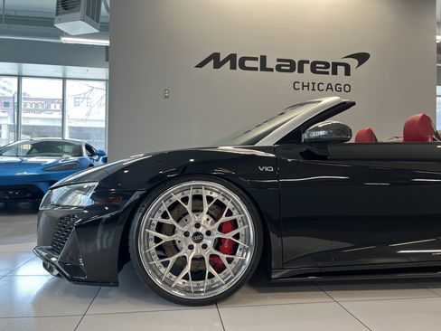 Used 2022 Audi R8 V10 performance image 25