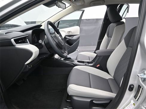 Used 2026 Toyota Corolla LE image 11