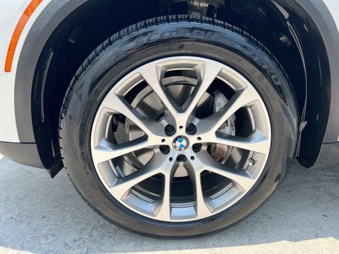 Used 2025 BMW X5 sDrive40i w/ Climate Comfort Package RWD image 9