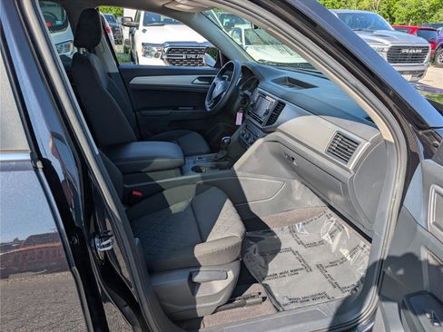 Used 2018 Volkswagen Atlas S FWD image 10
