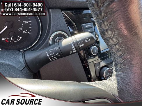 Used 2019 Nissan Rogue SL image 19