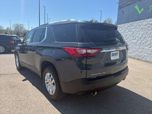 Used 2018 Chevrolet Traverse LT AWD/4WD image 3