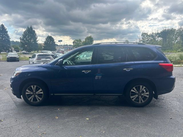 Used 2017 Nissan Pathfinder S AWD/4WD image 6