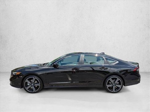 Certified 2025 Honda Accord Sport image 5